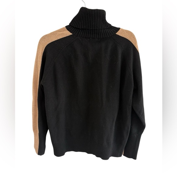 Nordstrom rack black turtleneck sweater with tan star and trim - Picture 7 of 7
